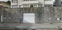 UwU — International High School, Escuela secundaria en Guernica,Bizkaia
