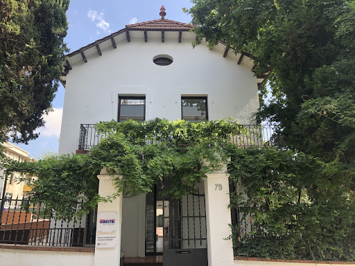 BRISTOL. Enjoy languages, Escuela de inglés en Sant Just Desvern,Barcelona