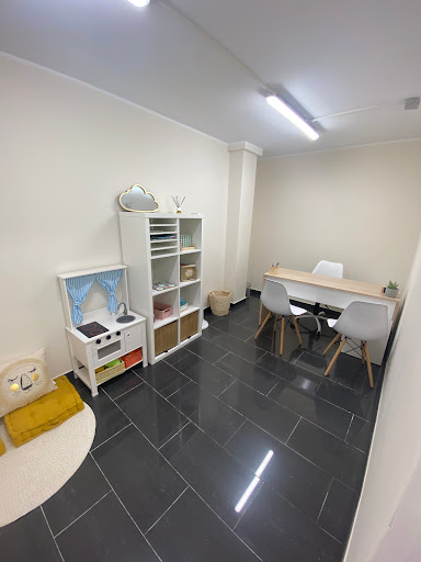 Atenea, Centro educativo en La Ràpita,Tarragona