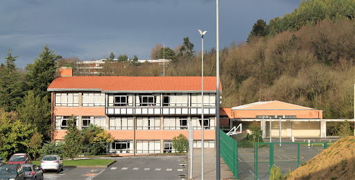 Colegio Ayalde en Bizkaia, Escuela Autónoma en Lauroeta,Bizkaia