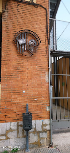 Colegio Pompeu Fabra - Salt, Escuela en Salt,Girona