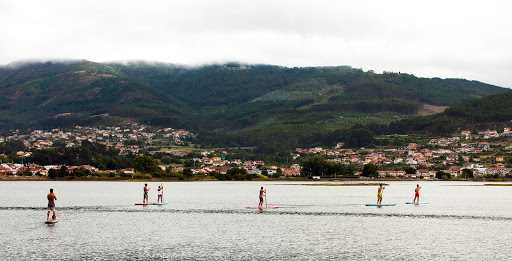 BAYBAYSURF · Escuela de Paddle Surf en Baiona, Deportes de aventura en Baiona,Pontevedra