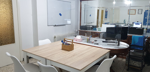 Vi-lingual, Escuela de inglés en Almansa,Albacete
