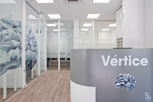 Academia Vértice - Academia universitaria Pamplona, Servicio de tutoría en Pamplona,Navarra