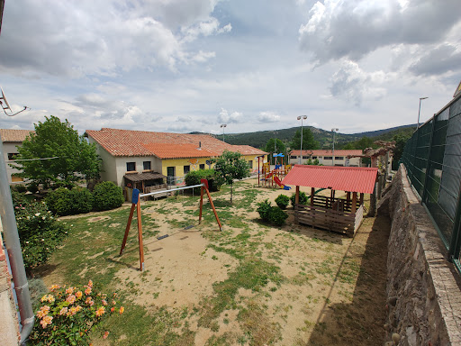 Escola Pública Serrat Voltor - Zer Alto Berguedá, Institución educativa pública en Vallcebre,Barcelona