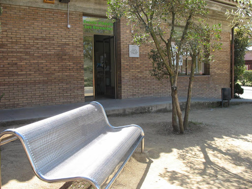 Centre de Formació d'Adults Les Bernardes, Escuela de educación de adultos en Salt,Girona