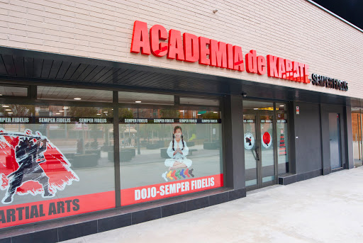 ACADEMIA DE KARATE - SEMPER FIDELIS, Escuela de Artes Martiales en Viladecans,Barcelona