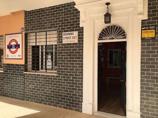 Number 10 Language Centre #InglesSanlucar, Escuela de inglés en Sanlúcar de Barrameda,Cádiz