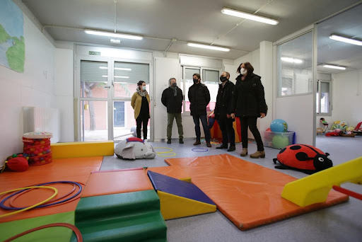 Centre Municipal El Cargol, Centro educativo en Molins de Rei,Barcelona