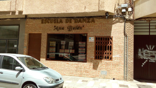 ESCUELA DE DANZA 