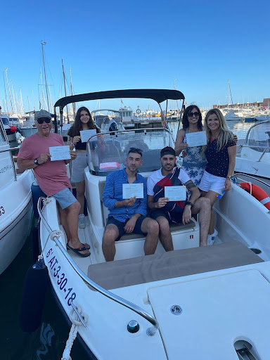 Escuela Náutica Easy Sailing, Escuela en El Campello,Alicante