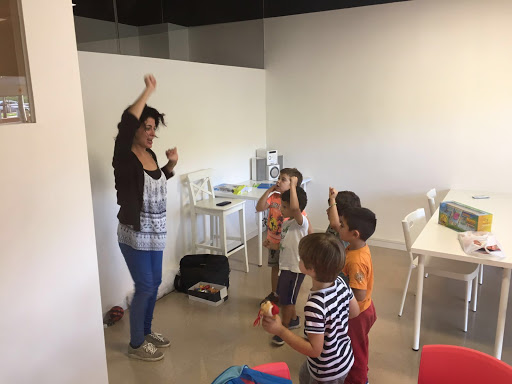 Hugschool Acadèmia, Escuela de idiomas en Barcelona,Barcelona