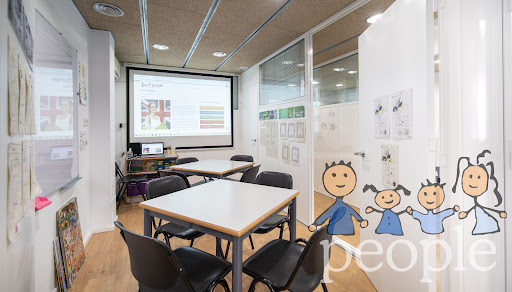 People Language & Fun, Escuela de inglés en Igualada,Barcelona