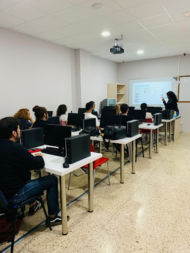 Escuela TRIBE LIFE, Escuela Técnica en San Nicolás,Santa Cruz de Tenerife