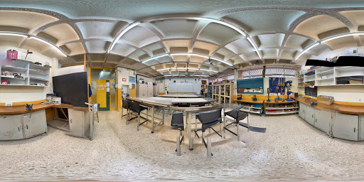Institut La Garrotxa, Escuela secundaria en Olot,Girona