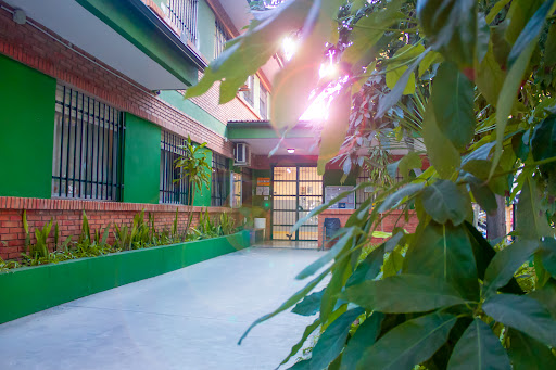 Public School Juan Ramón Jiménez, Institución educativa pública en Marbella,Málaga