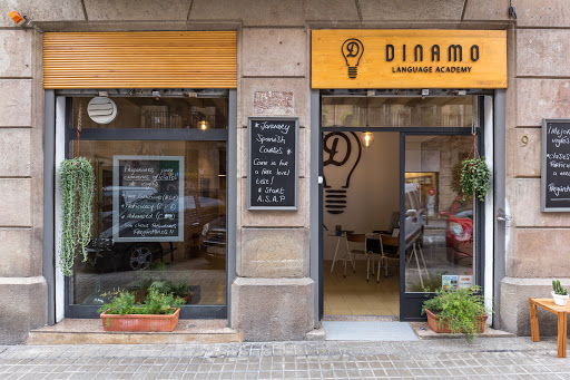 Dinamo language academy, Escuela de idiomas en Barcelona,Barcelona