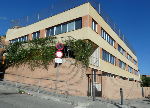 Singuerlín School, Escuela en Santa Coloma de Gramenet,Barcelona