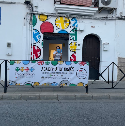 Thompson English Academy, Escuela de inglés en Sanlúcar la Mayor,Sevilla