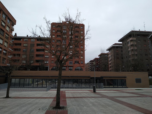 HAURRESKOLA Bizkai, Escuela en Galdakao,Bizkaia