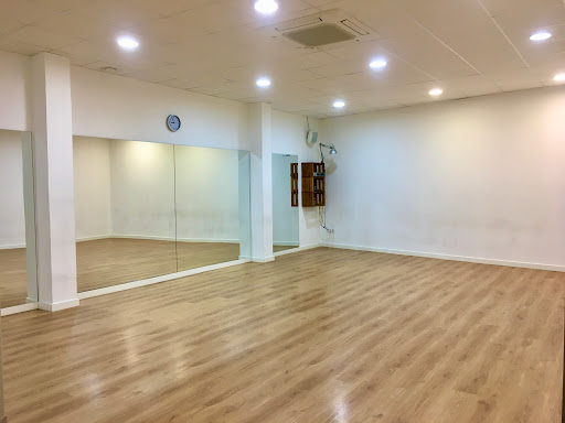 La Nau Oliva, Dance School en Figueres,Girona