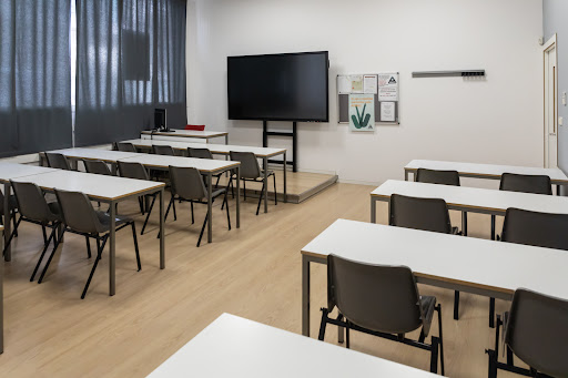 ADAMS Formación | Oposicións, Cursos e Libros, Centro de entrenamiento en Santiago de Compostela,A Coruña