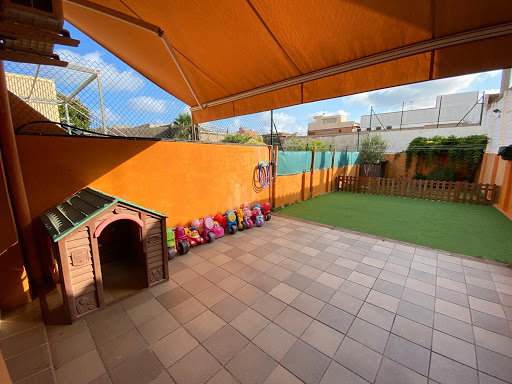 Llar d'infants - Escolar Bressol Didú Malgrat, Jardín de infancia en Malgrat de Mar,Barcelona