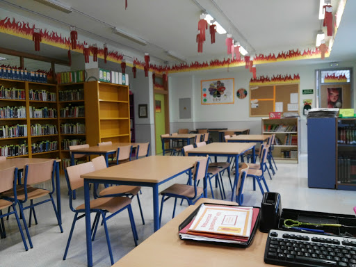 CEIP Madrigal y Padial, Institución educativa pública en Vélez de Benaudalla,Granada