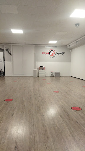 Cuban Rocks y Adra Baila, Escuela de baile en Adra,Almería