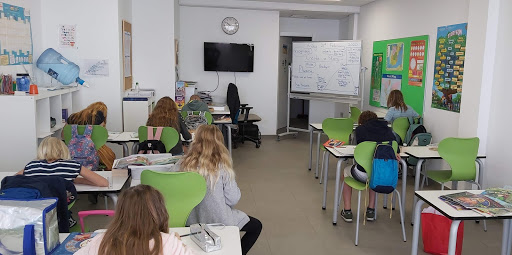 South Tenerife Language Centre, Escuela Autónoma en Adeje,Santa Cruz de Tenerife