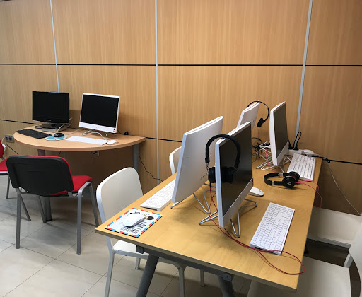 Suit Academy, Escuela de inglés en Talavera de la Reina,Toledo
