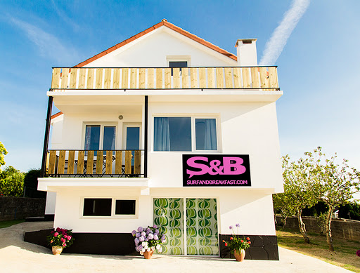 Surf&Breakfast, Albergue en Valdoviño,A Coruña