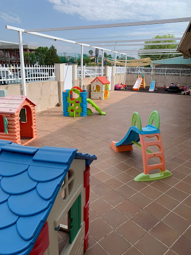 C.E.I. PETER PAN, Centro escolar en Marratxí,Baleares
