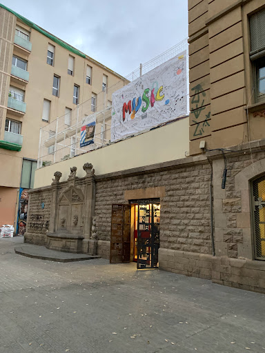 Escola Milà i Fontanals, Escuela en Barcelona,Barcelona