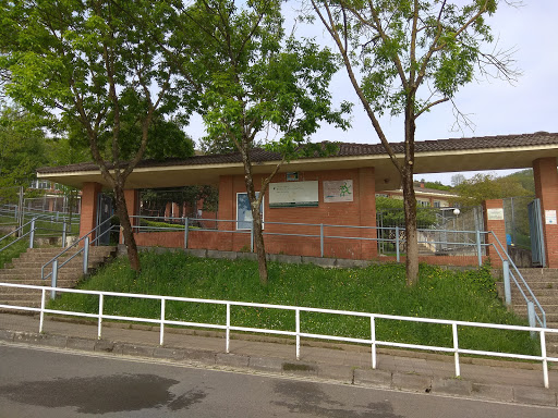 Gaztelu ikastetxea, Institución educativa pública en Basauri,Bizkaia