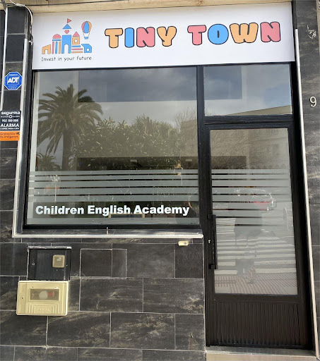 Tiny Town, Escuela de inglés en A Coruña,A Coruña