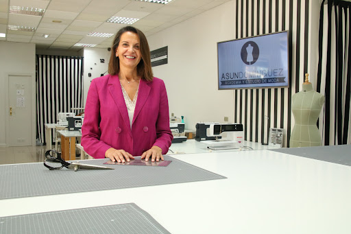 Asun Domínguez Moda Akademia, Centro de capacitación en Donostia-San Sebastian,Gipuzkoa