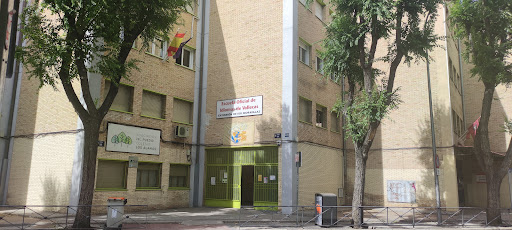 Escuela Oficial de Idiomas de Puente de Vallecas - Extensión de EOI Moratalaz, Junta de Educación en Madrid,Madrid