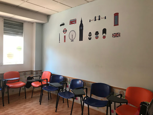 Academia Novi, Centro de estudio en Armilla,Granada