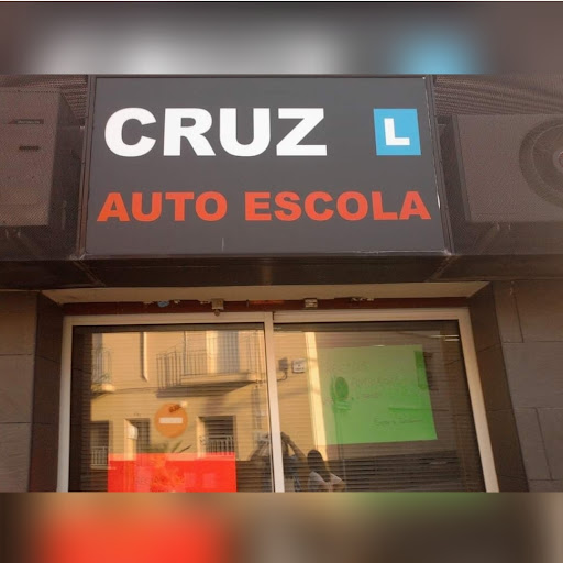 Autoescuela Cruz, Autoescuela en La Llagosta,Barcelona