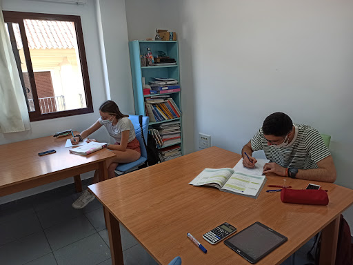 NEO Centro de estudios, Centro de entrenamiento en Coín,Málaga