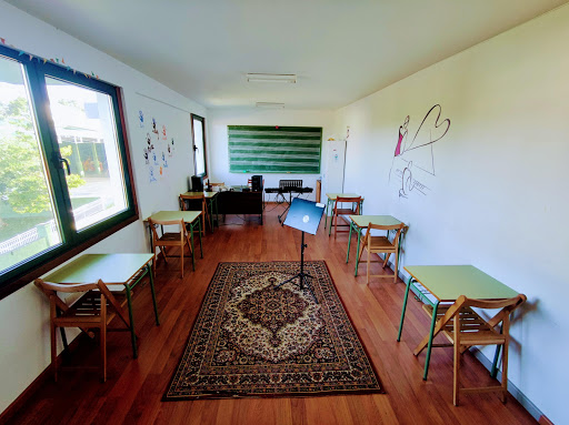 EsMúsica Oza-Cesuras, Escuela de Musica en Oza dos Ríos,A Coruña