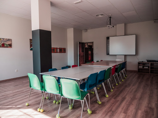 Robling School Academy of English, Escuela de inglés en Huércal de Almería,Almería