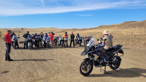 Escuela de Conducción Trail Nature & Off-Road School, Escuela de conducción de motocicletas en Montemolín,Badajoz