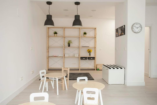 English Academy Meeting Point, Escuela de inglés en Eibar,Gipuzkoa