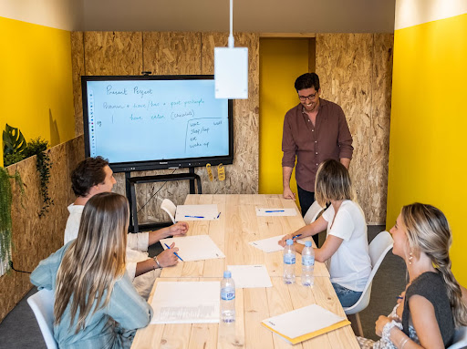 abbla idiomas - Escuela de Idiomas 2, Escuela en Mairena del Alcor,Sevilla