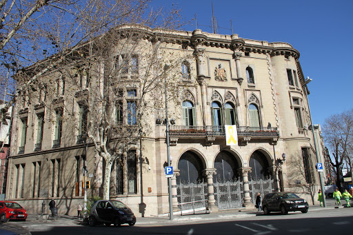 Escola de la Concepció, Institución educativa pública en Barcelona,Barcelona