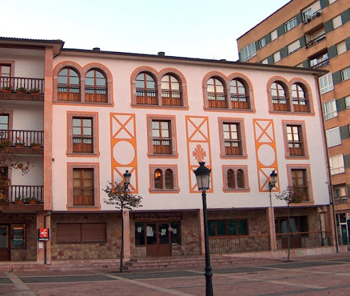 Escuela de Adultos Oriente Interior, Institución educativa pública en Cangas de Onís,Asturias