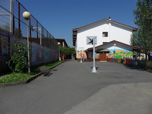 Colegio Público Buenos Aires, Institución educativa pública en Gallarta,Bizkaia