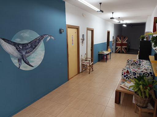 Academia de Idiomas Yellow Submarine, Escuela de idiomas en Villaviciosa,Asturias